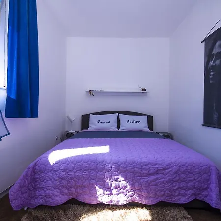 Apartmán Elda 1091 *